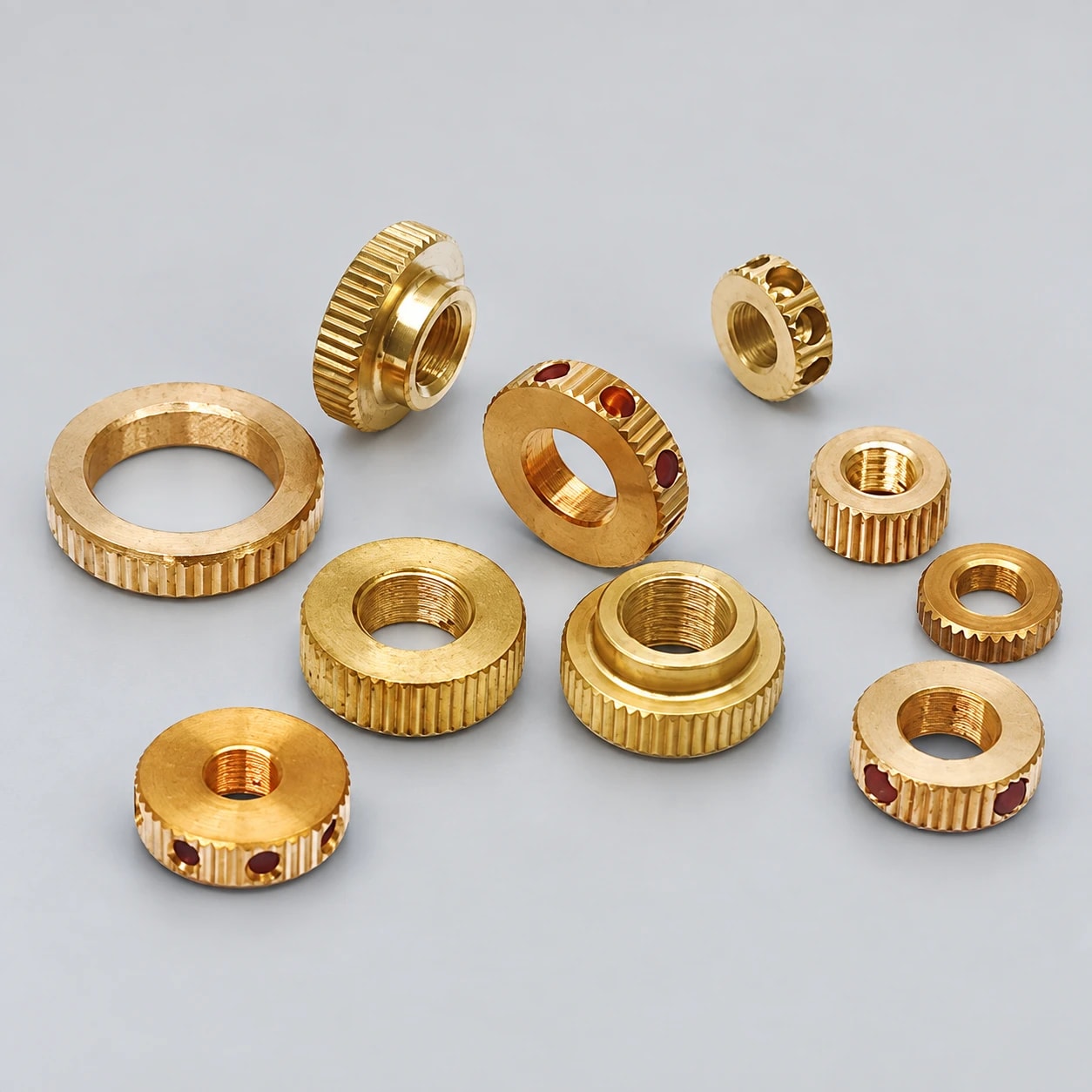 DXJ M3–M12 × 0.25 铜制细牙锁紧螺母系列主图（AI背景优化，型号以原始规格图为准）